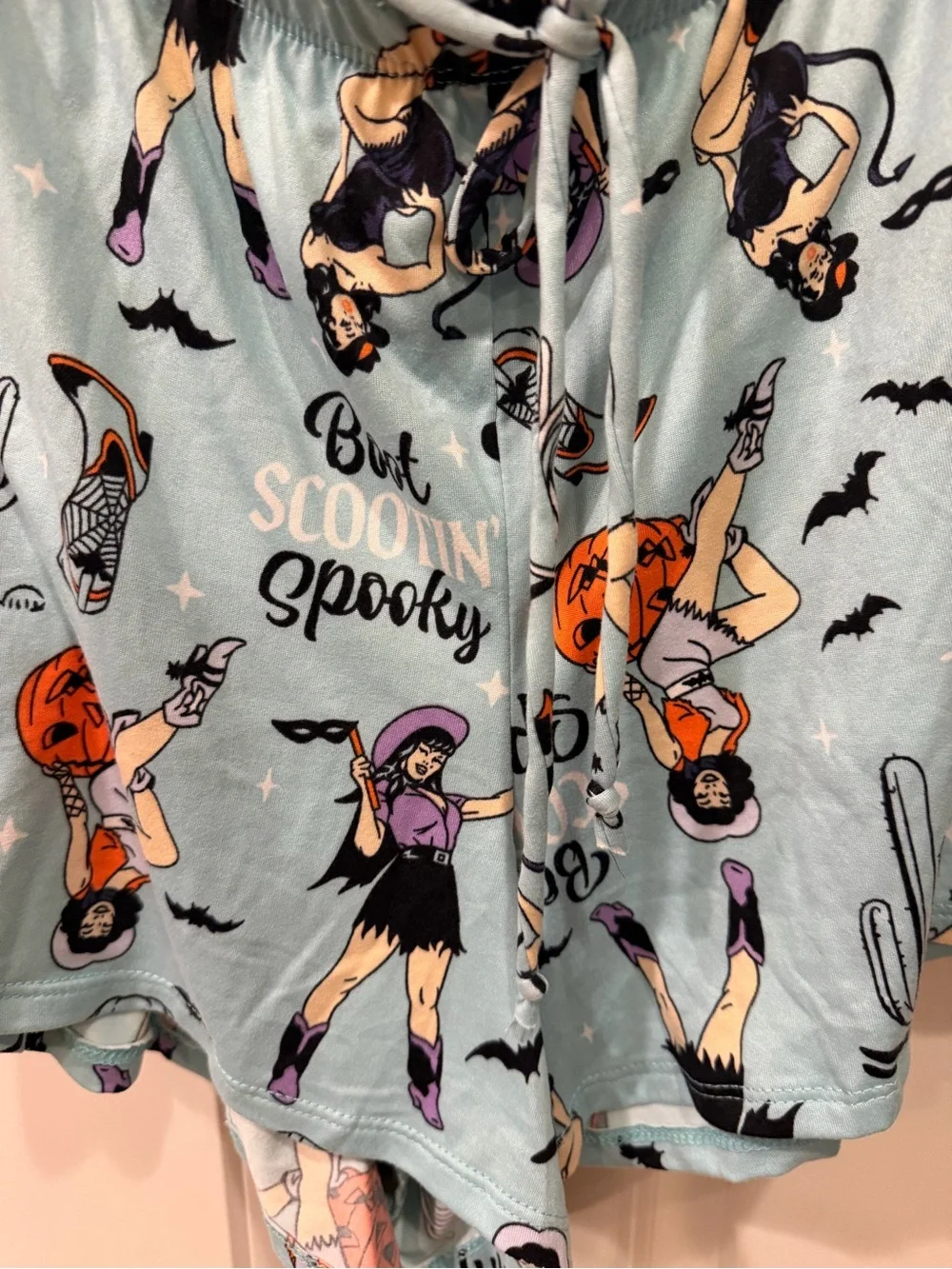 Witch Pinup Print Short-Sleeve pajama set
